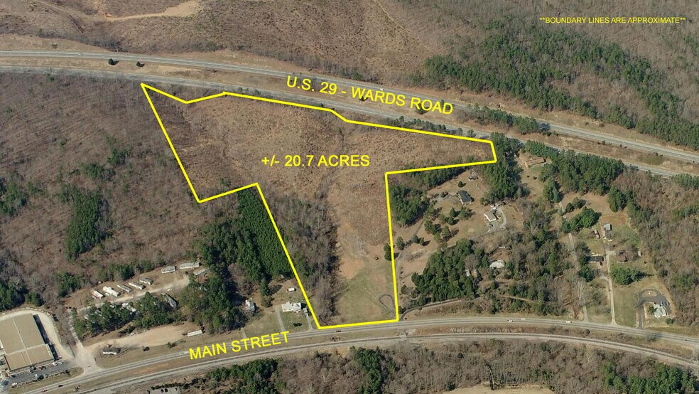 1536 Main St, Altavista, VA à vendre - Aérien – Image 2 sur 3