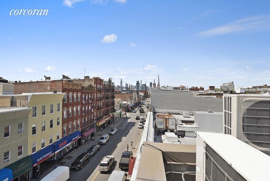 736-738 Manhattan Ave, Brooklyn, NY à louer - Photo de l’immeuble – Image 3 sur 8