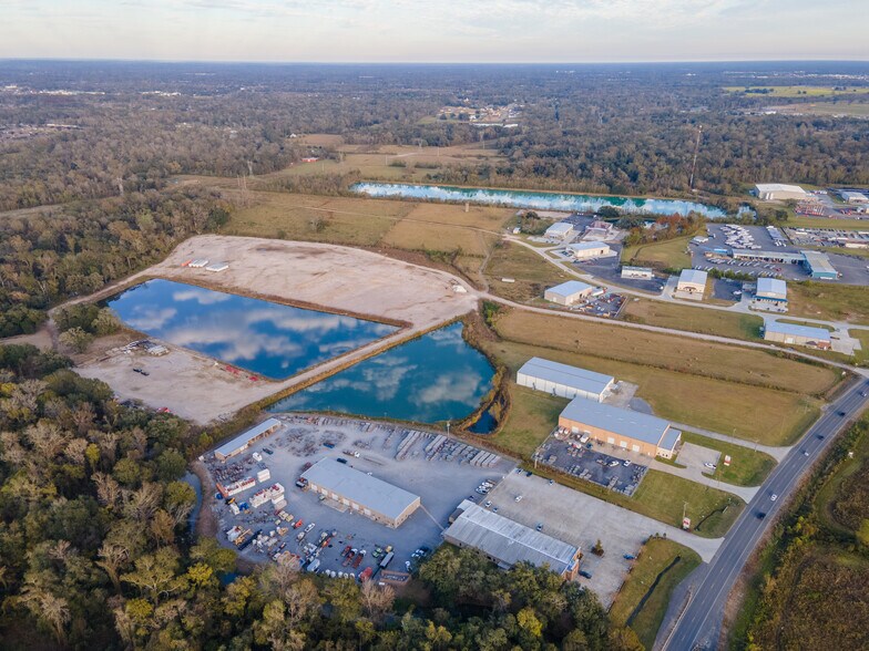34544 30 Hwy, Geismar, LA à louer - Photo de l’immeuble – Image 2 sur 4