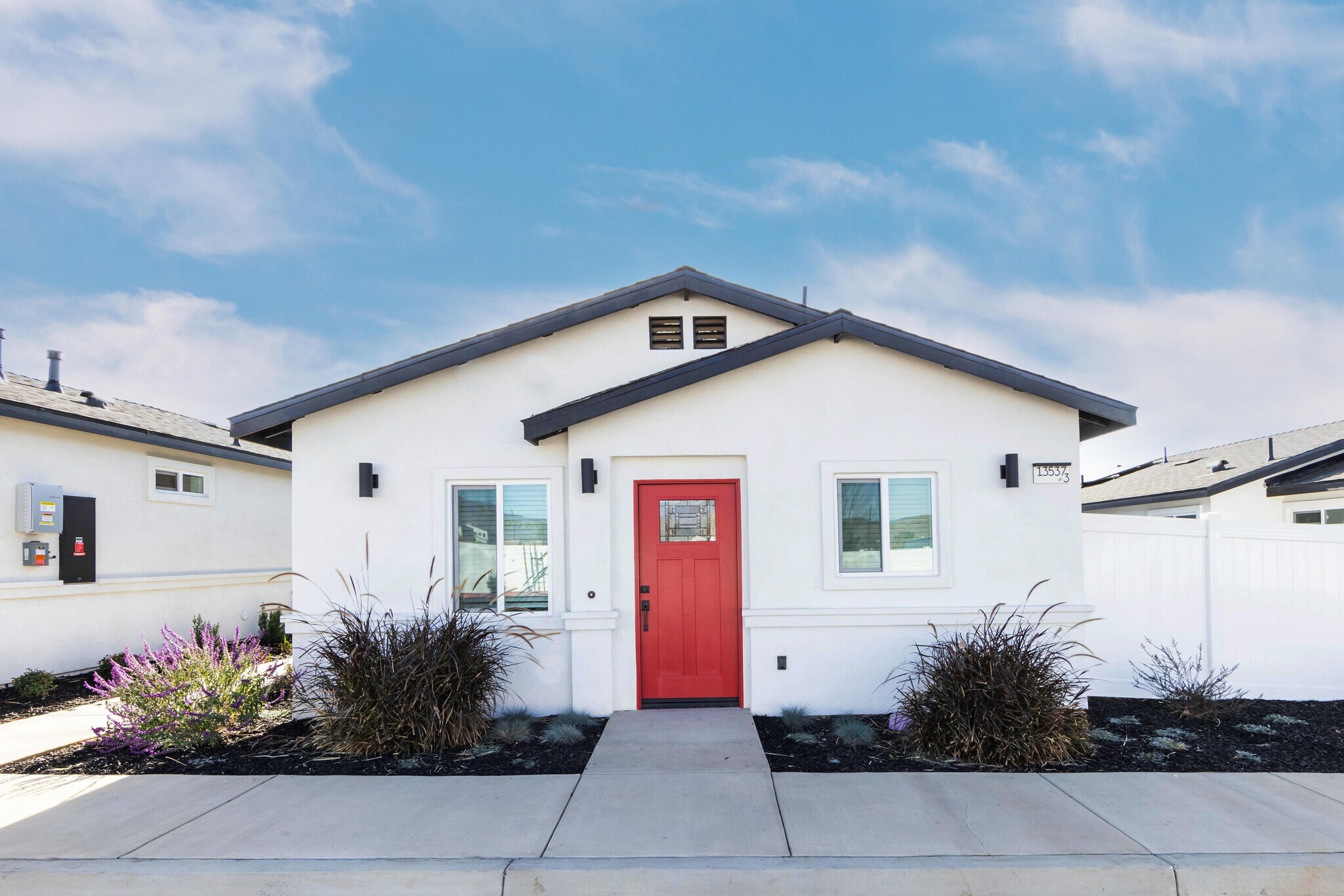 13537 5th St, Yucaipa, CA à vendre Photo de l’immeuble– Image 1 sur 22