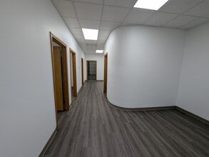 6340 McLeod Dr, Las Vegas, NV à louer Photo intérieure– Image 2 sur 12