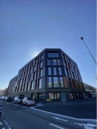 Plus de détails pour Local commercial à louer