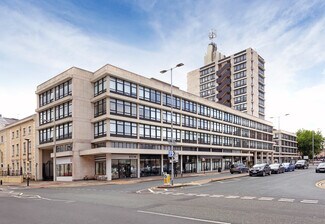Plus de détails pour Bond St, Hull - Bureau à louer