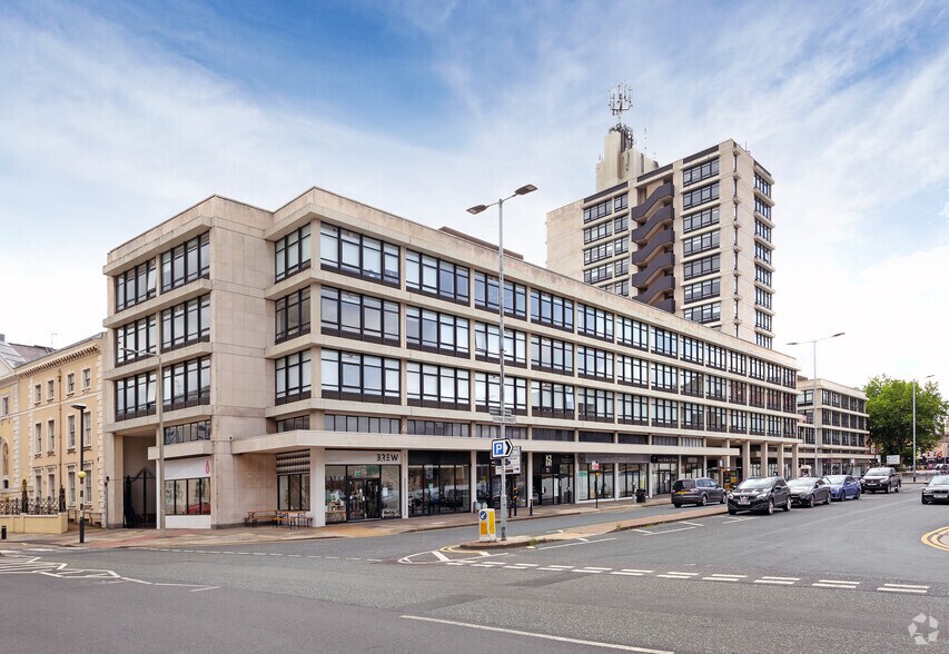 60 Bond St, Hull à louer - Photo principale – Image 1 sur 2