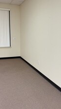 2113 E Central Ave, Bentonville, AR à louer - Vidéo sur l’annonce professionnelle 
