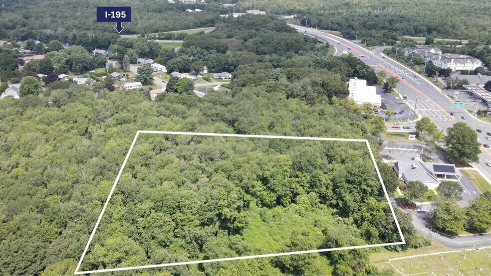 Mosher Lane & Cross Rd, Dartmouth, MA à vendre - Aérien – Image 3 sur 6