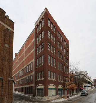 Plus de détails pour 738 Armstrong Ave, Kansas City, KS - Industriel/Logistique à louer