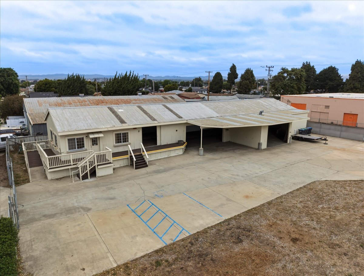 414 N O St, Lompoc, CA à vendre Photo de l’immeuble– Image 1 sur 29