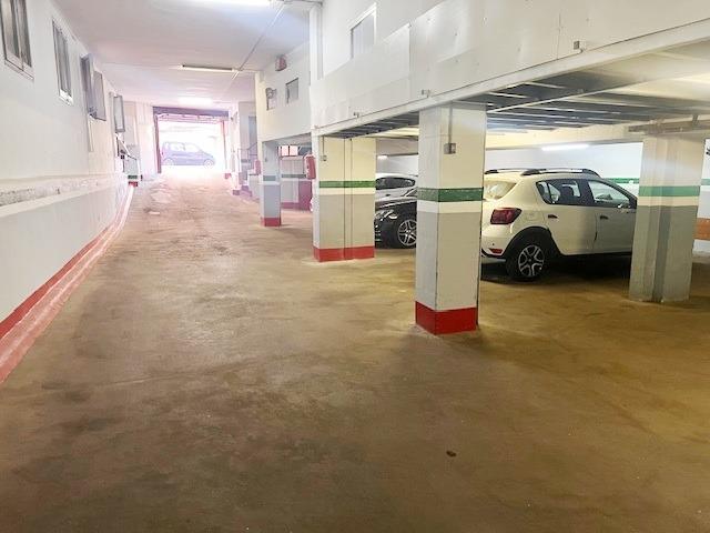 Immeuble residentiel dans Sant Joan Despí, Barcelona à vendre - Photo intérieure – Image 1 sur 1