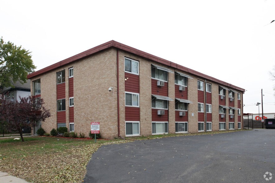 1816-1818 Bryant Ave, Minneapolis, MN à vendre - Photo de l’immeuble – Image 2 sur 6
