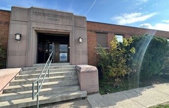 50 Niagara St, St Catharines, ON à louer Photo de l’immeuble– Image 2 sur 6