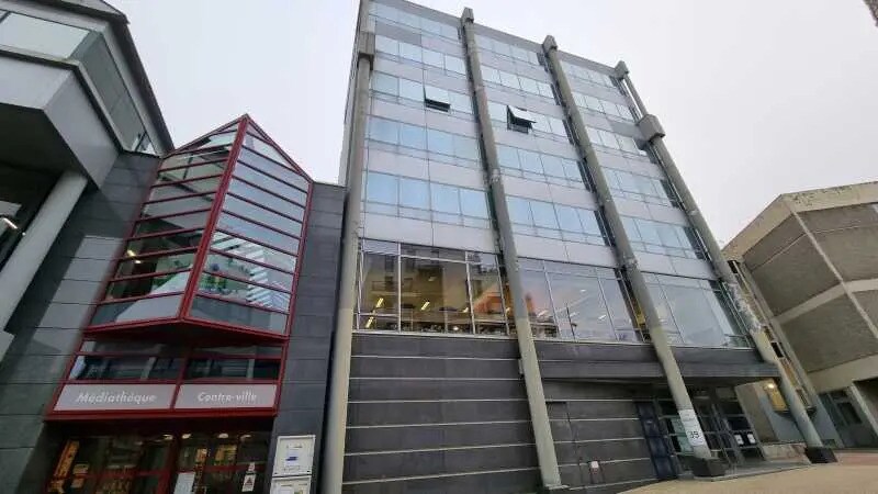 39 Rue Du Gouverneur Général Eboué, Issy-les-Moulineaux à louer - Photo de l’immeuble – Image 1 sur 16