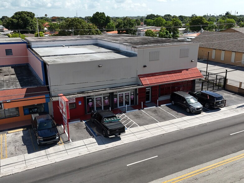 249 W 29th St, Hialeah, FL à vendre - Photo de l’immeuble – Image 3 sur 29