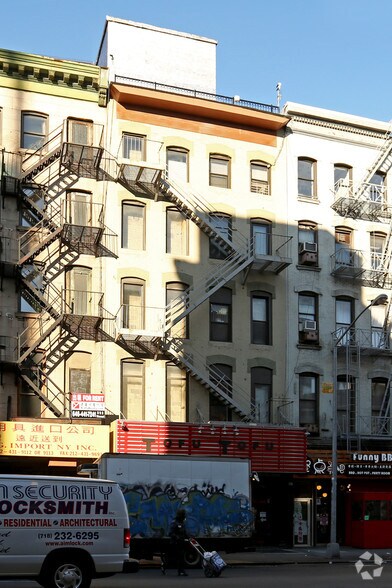 96 Bowery, New York, NY à louer - Photo de l’immeuble – Image 2 sur 24