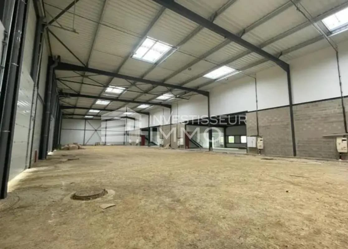 Local d’activités dans Villebon-sur-Yvette à louer Photo intérieure– Image 1 sur 2
