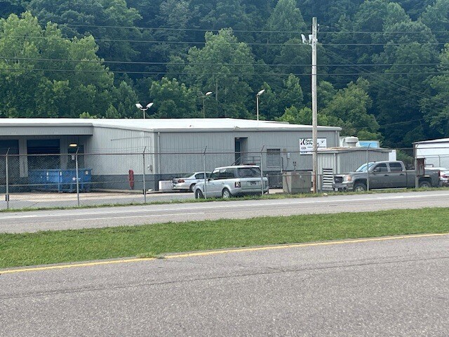 3365 E Stone Dr, Kingsport, TN à vendre - Photo de l’immeuble – Image 2 sur 4