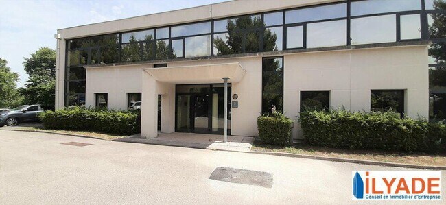 Plus de détails pour Bureau à louer