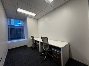 1185 Avenue of the Americas, New York, NY à louer Photo intérieure– Image 2 sur 2