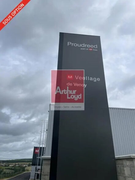 Industriel/Logistique dans Auxerre à louer - Photo de l’immeuble – Image 3 sur 9