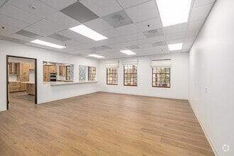 11770 Bernardo Plaza Ct, San Diego, CA à louer Photo intérieure– Image 2 sur 9