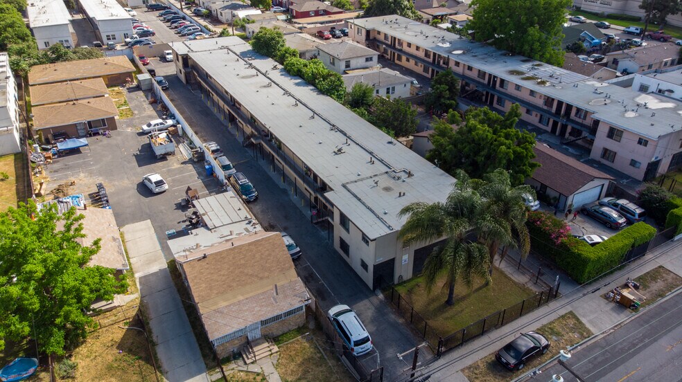 634 W 92nd St, Los Angeles, CA à vendre - Photo de l’immeuble – Image 2 sur 8