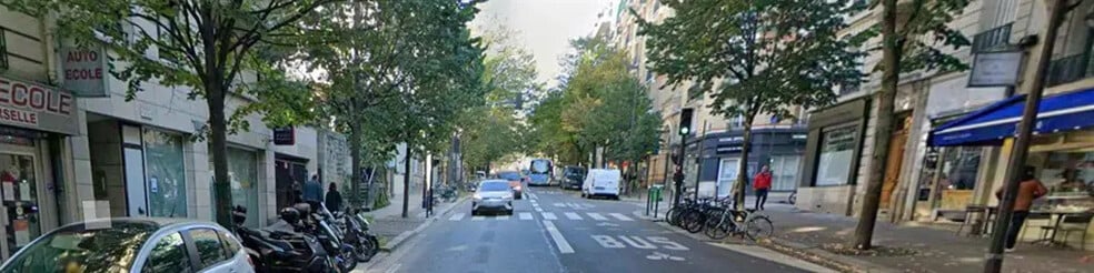 Local commercial dans Paris à vendre - Photo de l’immeuble – Image 2 sur 2