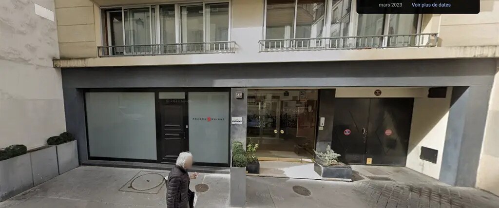 Local commercial dans Paris à louer Photo de l’immeuble– Image 1 sur 3