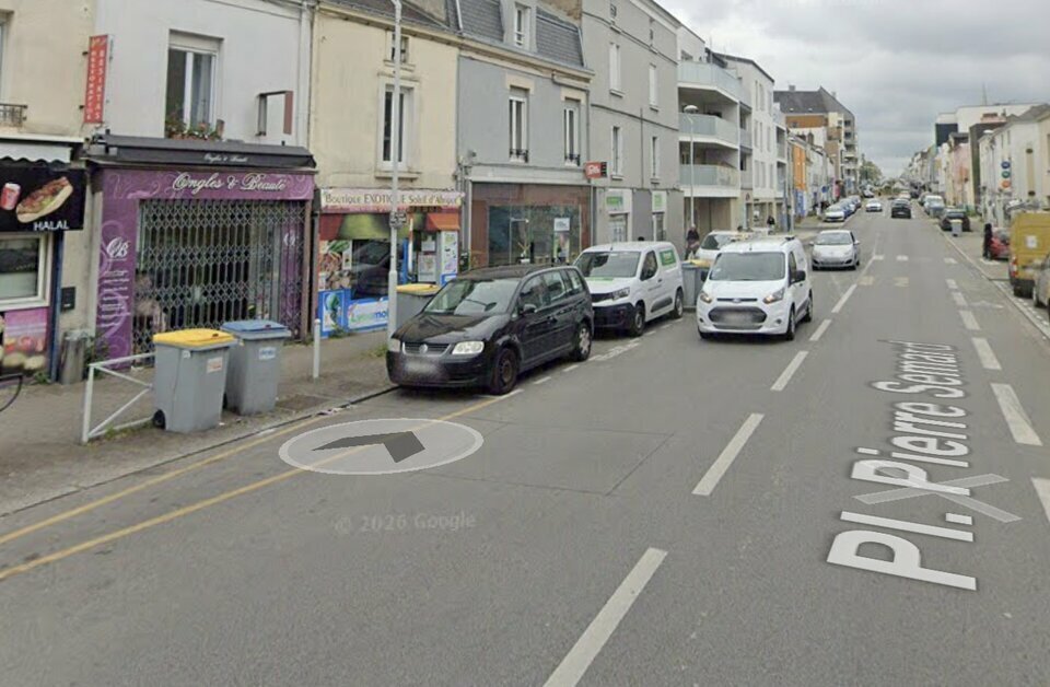 Local commercial dans Rezé à louer Photo de l’immeuble– Image 1 sur 4