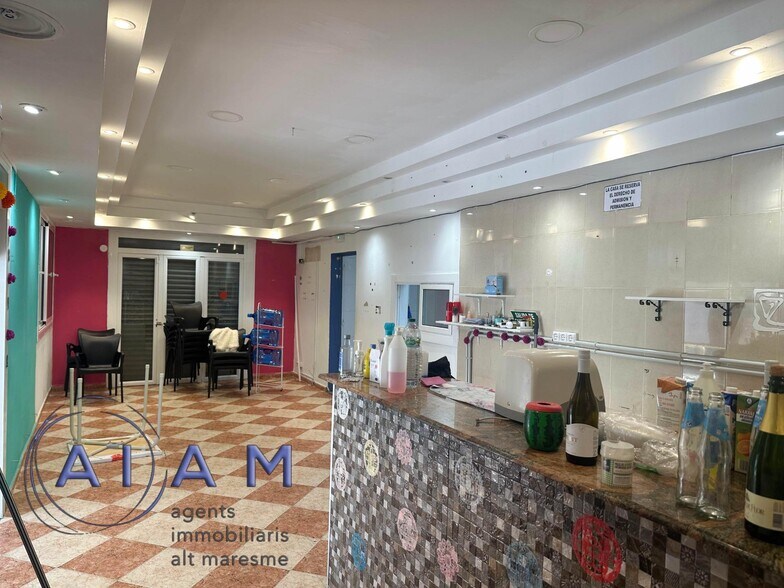 Local commercial dans Calella, Barcelona à vendre - Photo intérieure – Image 2 sur 11
