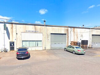 Plus de détails pour 2323 NW 29th Ave, Portland, OR - Industriel/Logistique à louer