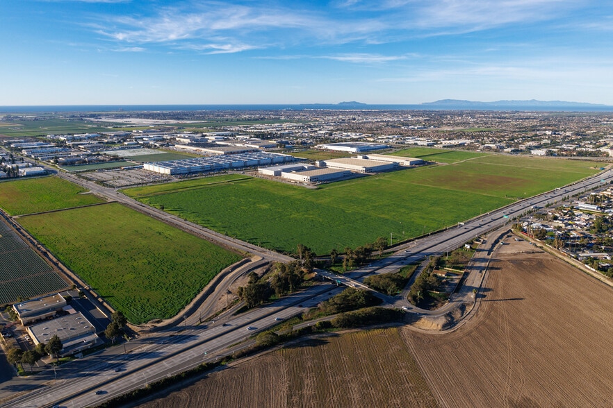 Gonzales rd, Oxnard, CA à vendre - Aérien – Image 2 sur 4
