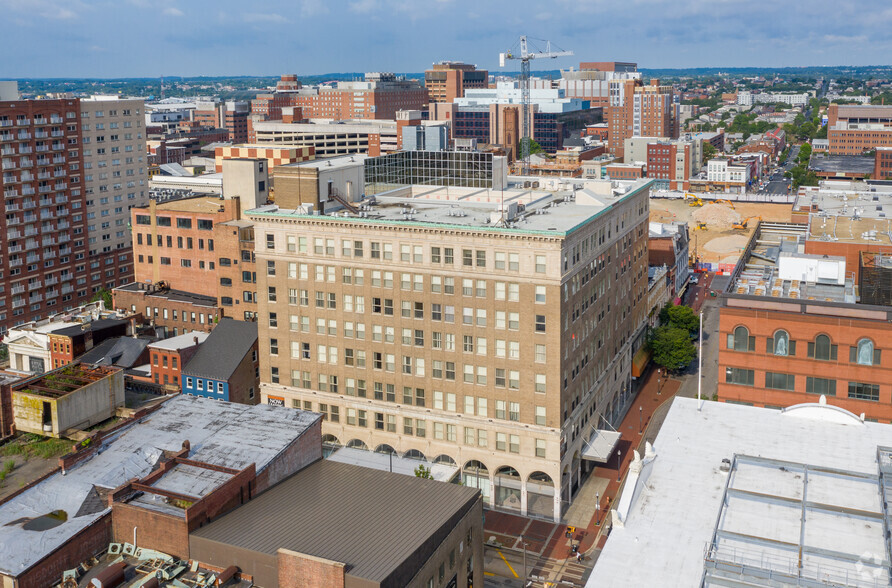 118 N Howard St, Baltimore, MD à louer - Photo de l’immeuble – Image 1 sur 20