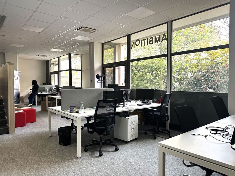 Bureau dans Villeurbanne à louer Photo intérieure– Image 1 sur 8