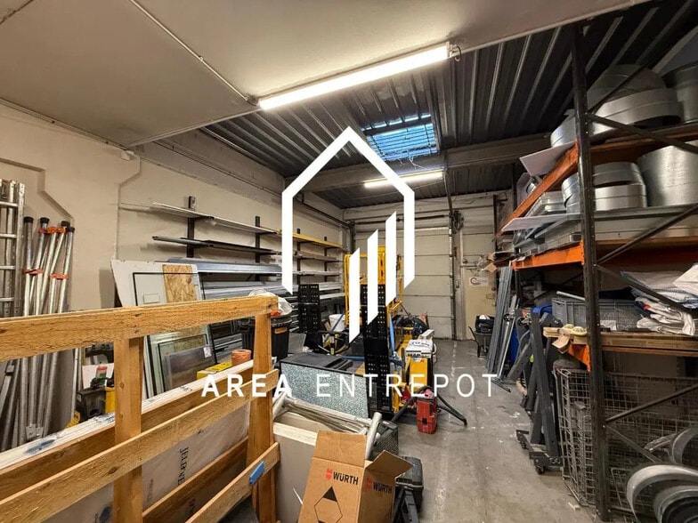 Local d’activités dans Vitrolles à louer - Photo intérieure – Image 2 sur 6