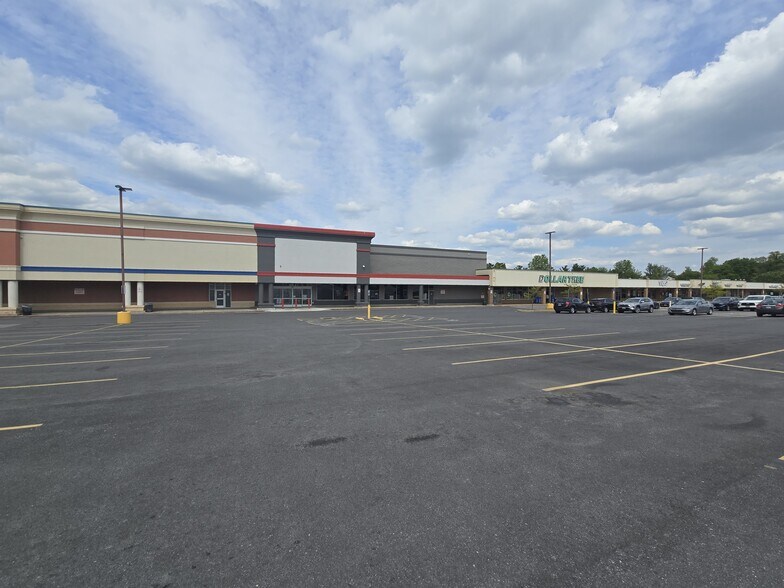 1703-1763 Chesaco Ave, Rosedale, MD à louer - Photo de l’immeuble – Image 3 sur 14