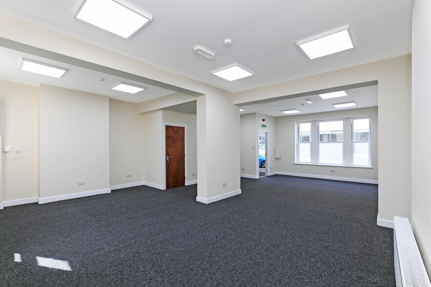 25 Regent St, Barnsley à louer - Photo de l’immeuble – Image 3 sur 22