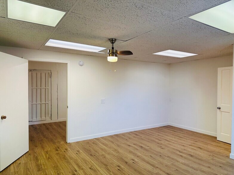 2621 Artesia Blvd, Redondo Beach, CA à louer - Photo de l’immeuble – Image 3 sur 4