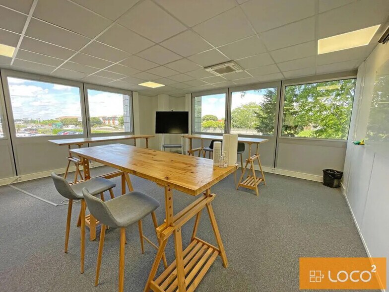 Bureau dans Blagnac à louer - Photo de l’immeuble – Image 1 sur 13