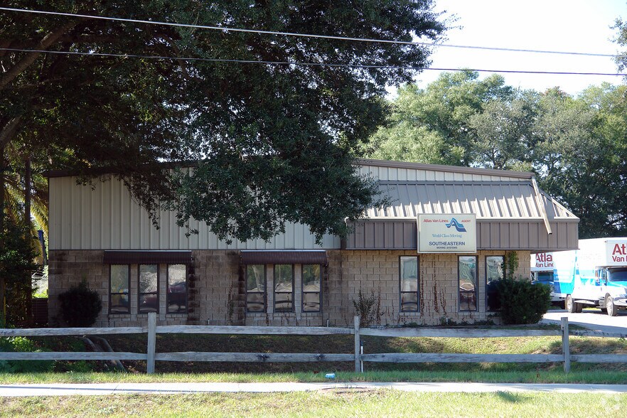 832 NW 30th Ave, Ocala, FL à louer - Photo de l’immeuble – Image 2 sur 2