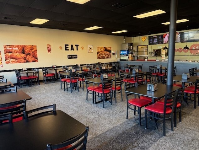 140 E Main St, Pawhuska, OK à vendre Photo intérieure– Image 1 sur 2