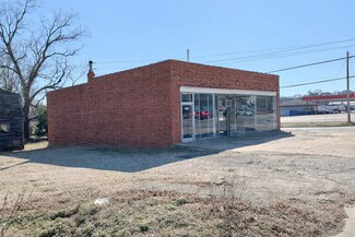 Plus de détails pour 1211 S Main St, Lillington, NC - Local commercial à vendre