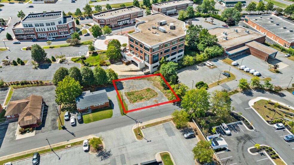 107 Howard Street, La Plata, MD à vendre - Photo de l’immeuble – Image 2 sur 11