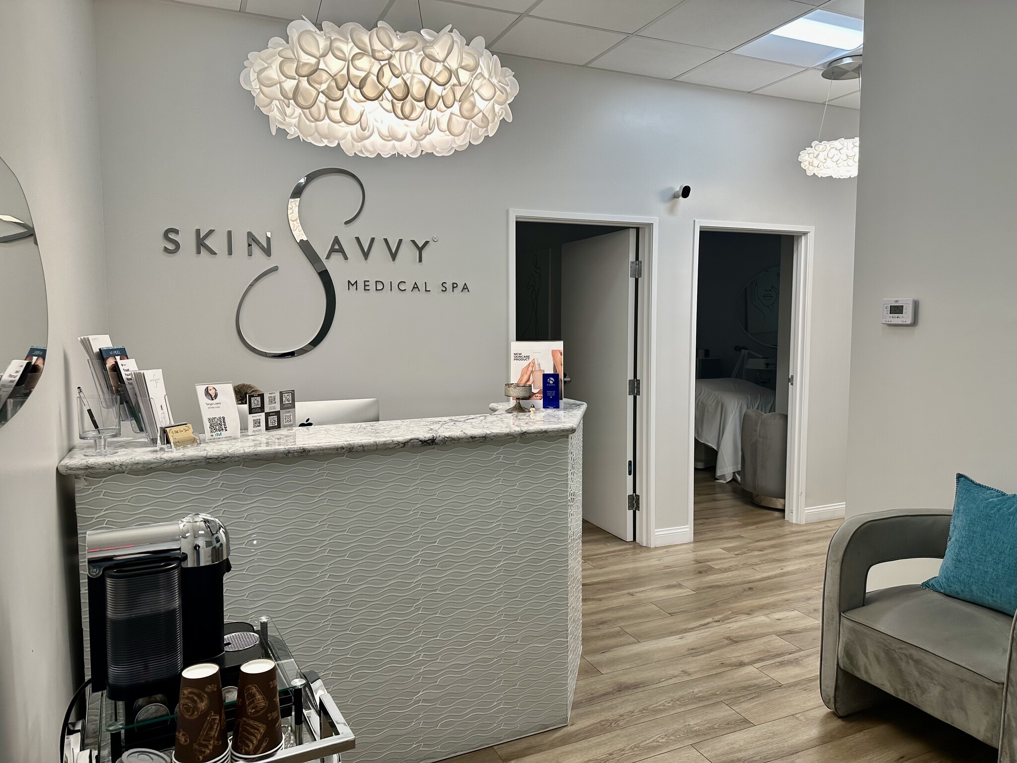 1332 Hermosa Ave, Hermosa Beach, CA à louer Photo intérieure– Image 1 sur 5