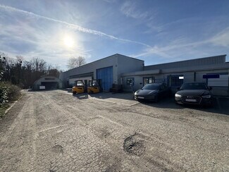Plus de détails pour 21 Rue De Courcelles, Presles - Local d’activités à vendre