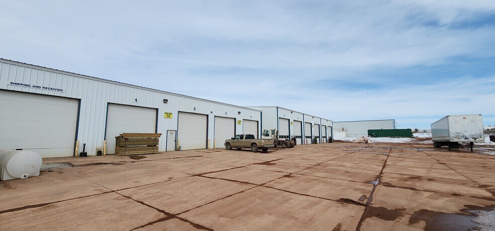 10468 1st St SW, Killdeer, ND à vendre - Photo de l’immeuble – Image 2 sur 41