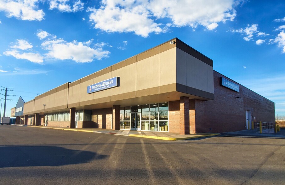 1500-1502 E Riverside Blvd, Loves Park, IL à louer - Photo de l’immeuble – Image 3 sur 6
