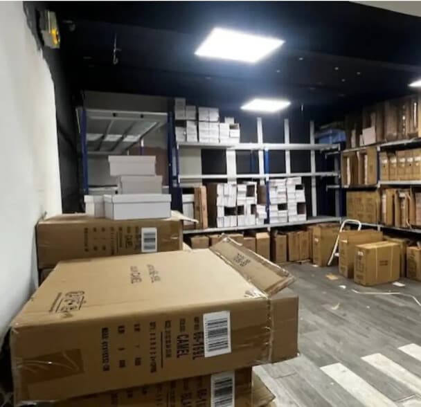 Local commercial dans Paris à louer - Photo intérieure – Image 3 sur 5