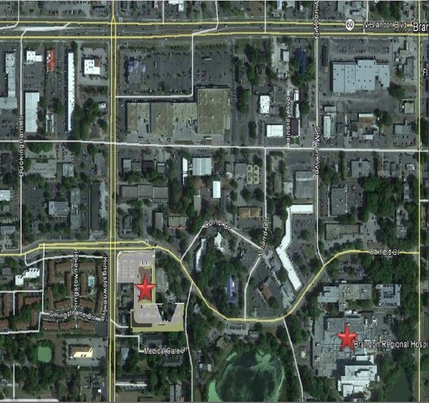 403 S Kings Ave, Brandon, FL à louer - Aérien – Image 2 sur 11
