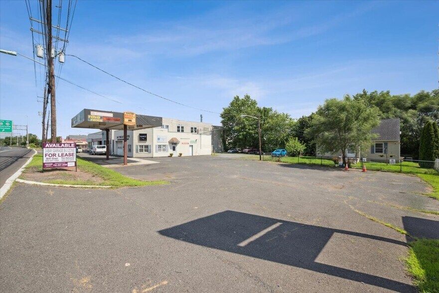403 US Highway 202, Raritan, NJ à louer - Photo de l’immeuble – Image 3 sur 29