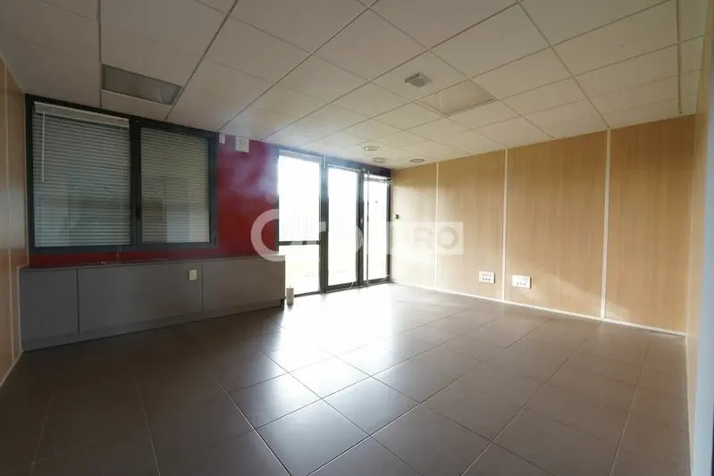 355 Rue Des Mercières, Rillieux-la-Pape à louer - Photo intérieure – Image 3 sur 6